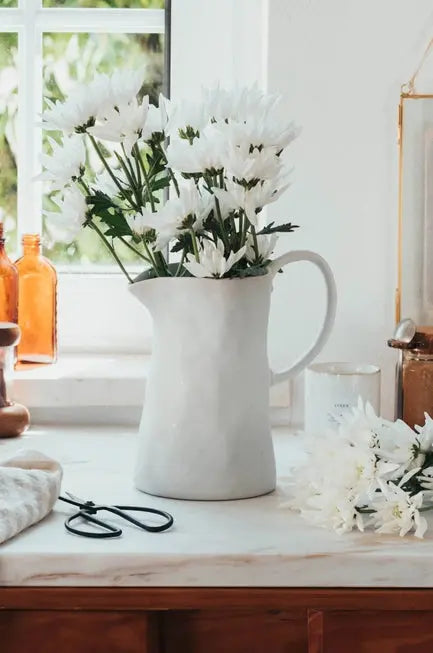 Carafe, pichet à eau en grès