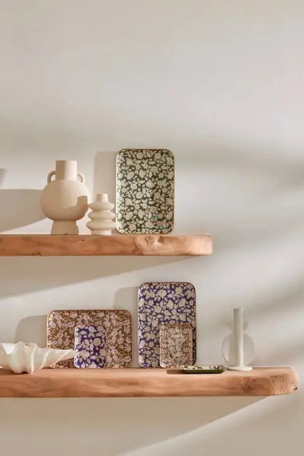 Plateau fleuri en métal émaillé bohème chic