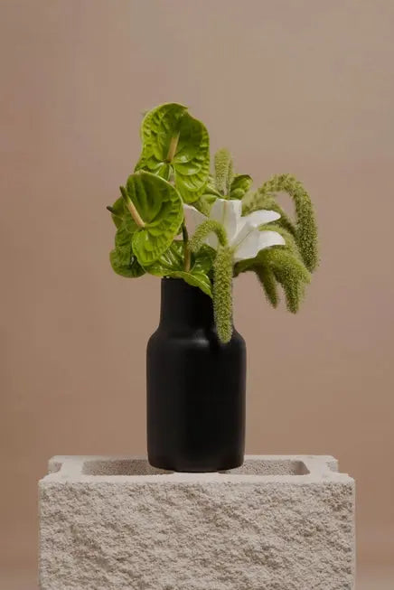 Vase en céramique tendance style moderne minimaliste élégant