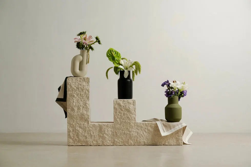Vase en céramique tendance style moderne minimaliste élégant