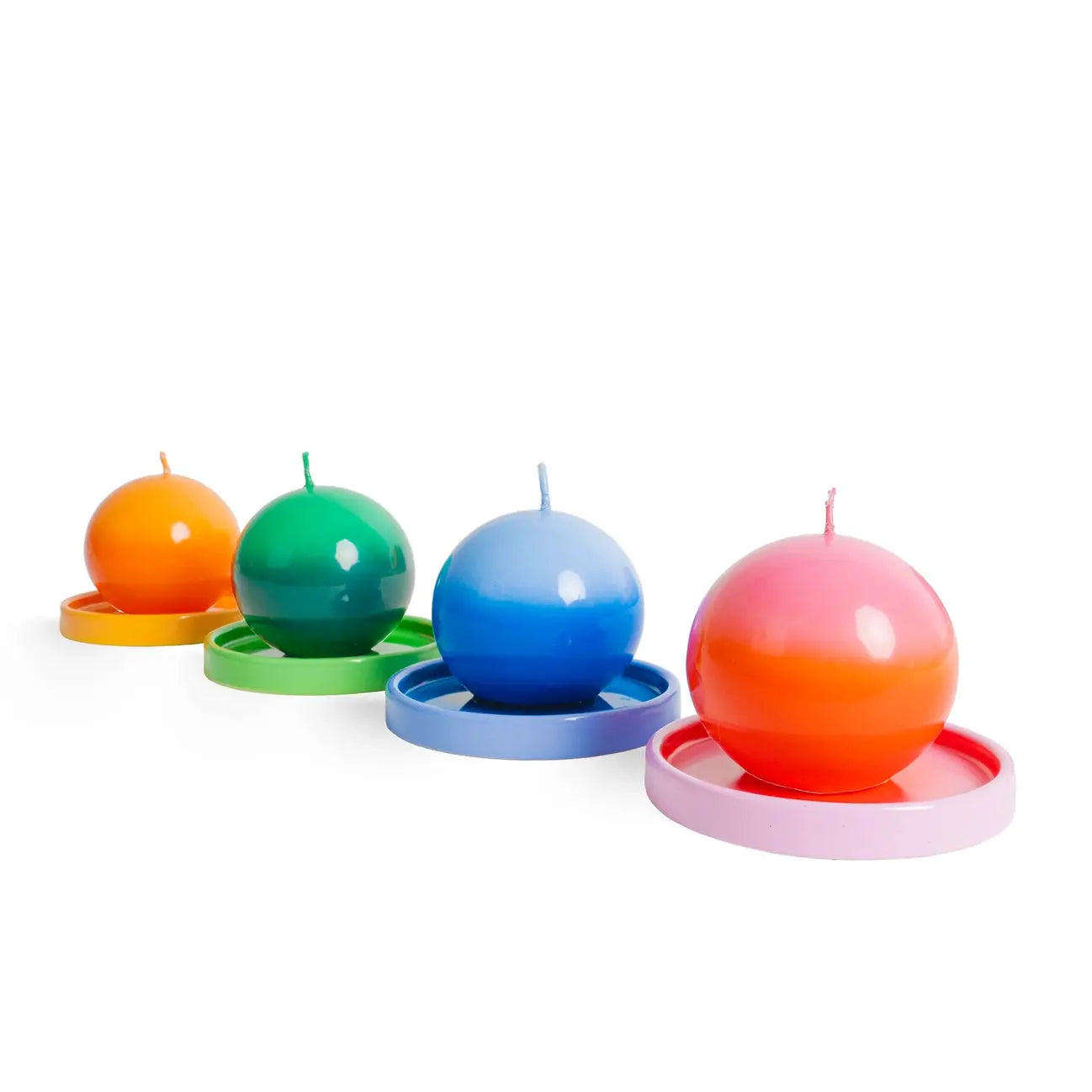 Bougie dégradée – Ambiance chaleureuse et dynamique - Helio Ferretti L'Artelier Déco   L'Artelier Déco