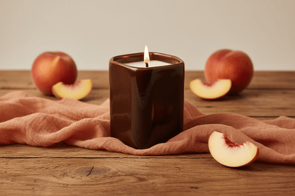 Bougie artisanale parfumée Pêche - Bougie | L'Artelier Déco