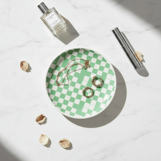 Petite assiette décorative damier - Vide - poche en céramique - Assiette | L'Artelier Déco