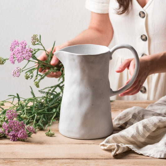 Carafe, pichet à eau en grès 